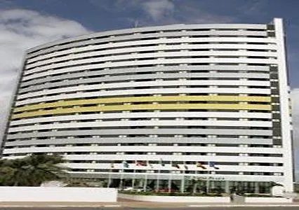Quality Hotel & Suites Natal 3*,